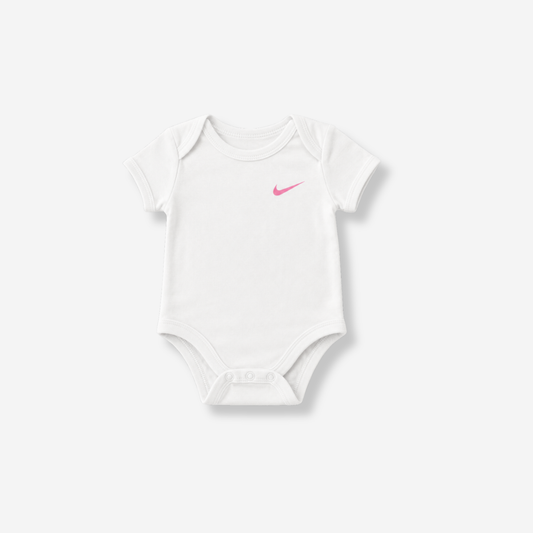 Nike | 9 mois